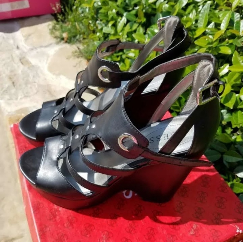 Guess Wedges Size 10